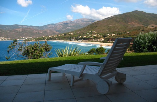 Vico Villa | Muy bonita villa a 300 metros de la playa, impresionante vista panorámica del golfo de Sagone