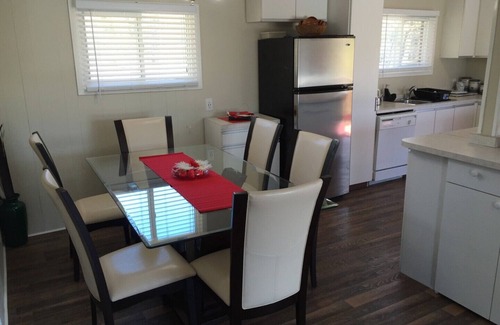 Mulmur Cabaña | Reformado 4 Temporada Chalet-privada de 15 acres raíces sólo 1 hora de Toronto