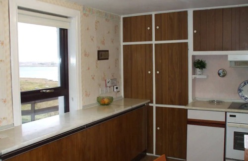 Isle of Harris Casa | Acogedora cabaña Croft en Scenic Sea Loch