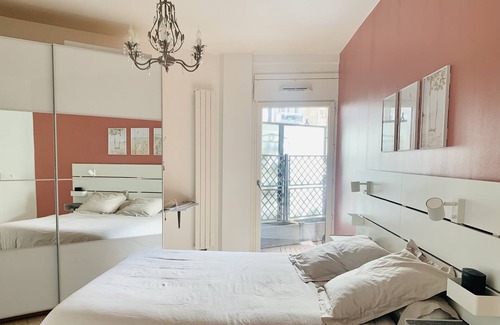 Quartier de Becon Apartamento | Very recent 4-room apartment with terrace, south-facing, close to amenities