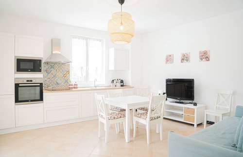 Moneglia Apartamento | VESPA 50'SPECIAL APTM Amazing Nature, 10' to the beach +PVT Park in City Centre