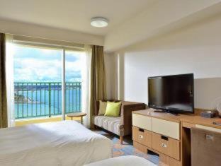 Mihama Hotel | Vessel Hotel Campana Okinawa