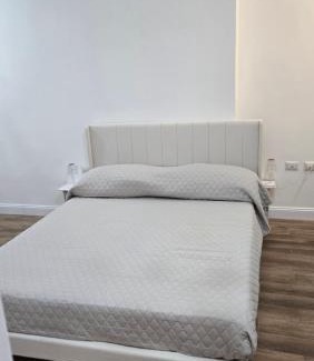 Quartiere XXXIII Lido di Ostia Ponente Apartamento | VHouse Ostia