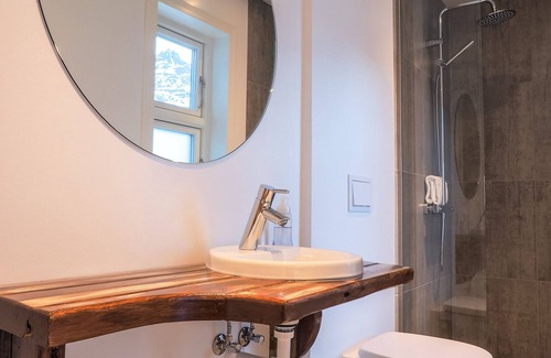 Seydisfjordur Casa | Við Lónið guesthouse