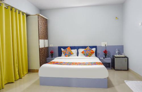 Baner Hotel | Via Baner Executive - Balewadi high street