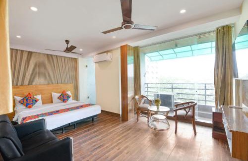 New Friends Colony Hotel | Via Hari Nagar Ashram