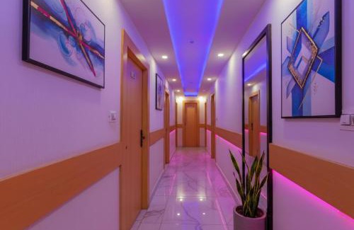 Sarnath Hotel | Via Moti Mahal - Sarnath museum