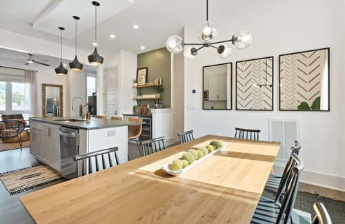 East Hill Casa | Vibe Place · Close to Broadway and East Nashville Hot Spots!