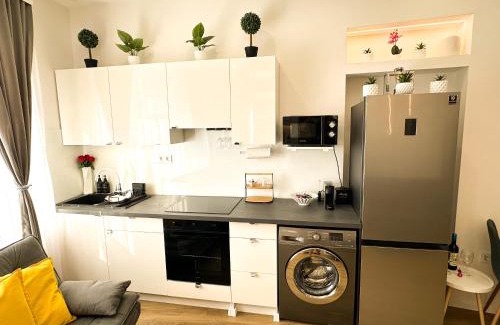 Szekesfehervar Apartamento | VIBE S33 Apartman,AC,Free Parking