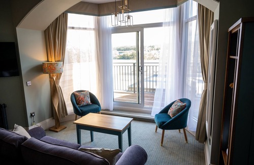 Menai Bridge Hotel | Victoria Hotel Menai Bridge