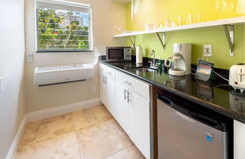 East Fort Lauderdale Hotel | Victoria Park Hotel