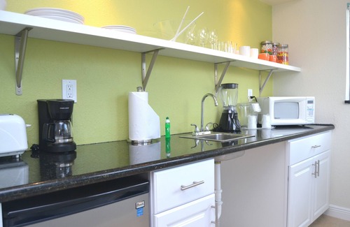 East Fort Lauderdale Hotel | Victoria Park Hotel