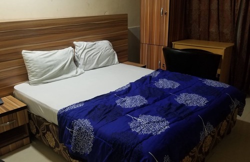 Surulere Hotel | Victoria Suites