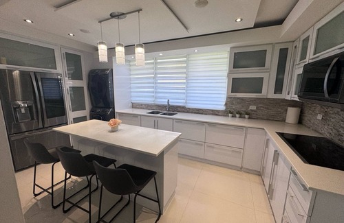 Las Croabas Casa | Victoria Village, La Roca Fajardo Puerto Rico