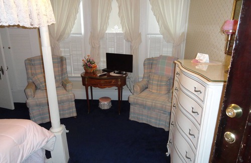 Rock Island Cama Y Desayuno | Victorian Inn B&B