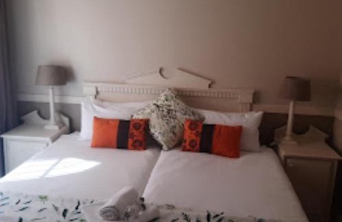 Westdene Cabina | Victorian Lodge