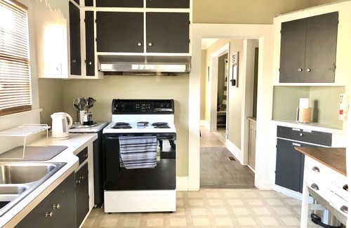 Lyons Casa | Casa en el centro con California King Bed