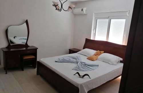 Bregvija Casa | Vienna Montenegro Lleshi