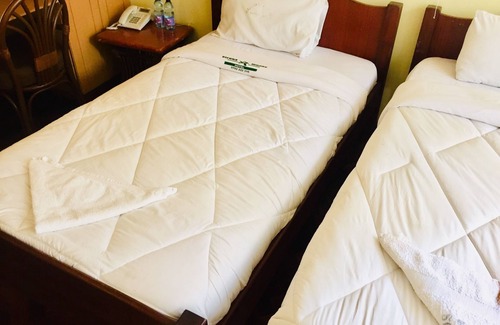 Hospital Hotel | Vienna Woods Holiday Inn Limited