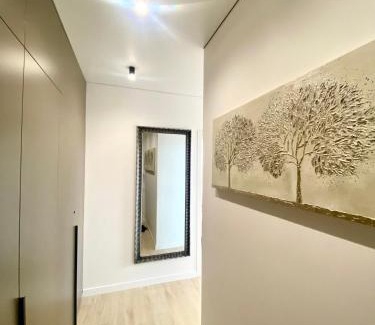 Lviv Apartamento | View apartment Семицвіт