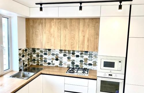 Lviv Apartamento | View apartment Семицвіт