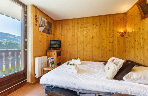 Praz-sur-Arly Apartamento | View Sur Arly E10 - Happy Rentals