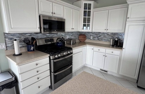 Beach Haven West Casa | Views Galore! Pet Friendly, Waterfront, Sunsets, under 10 minutes to LBI beaches