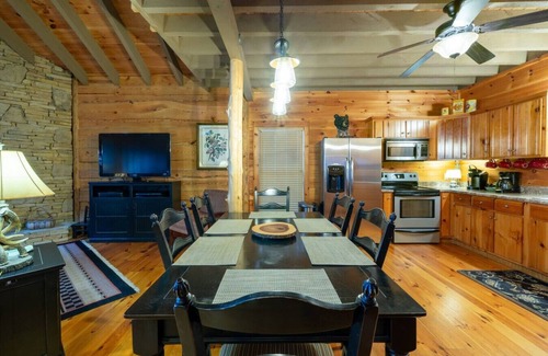 Mentone Cabina | VIEWS! Mountain & Sunset l Hot Tub