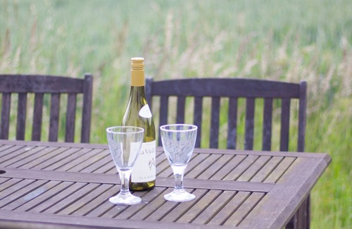 Bramfield Cabaña | Vistas sobre tierras de cultivo abiertas idealmente situadas para explorar la costa de Suffolk