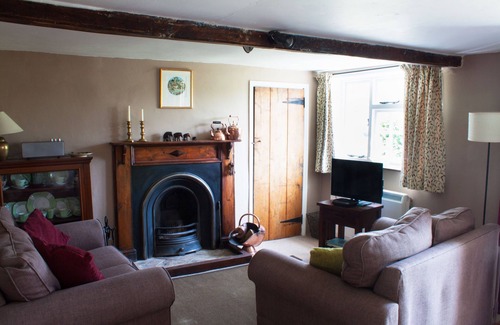 Bramfield Cabaña | Vistas sobre tierras de cultivo abiertas idealmente situadas para explorar la costa de Suffolk