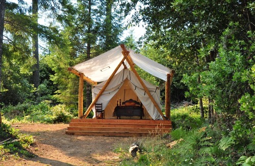 Blue Lake Casa | Vistas, vistas, vistas - Casa rústica céntrica en el corazón de las secoyas