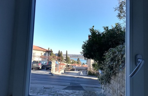 Koper Apartamento | Vila Flori - Seaview Apartment, walking distance to beach