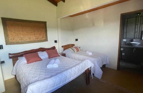 Alto Paraiso de Goias Villa | Vila inteira. Capac. 22 pessoas