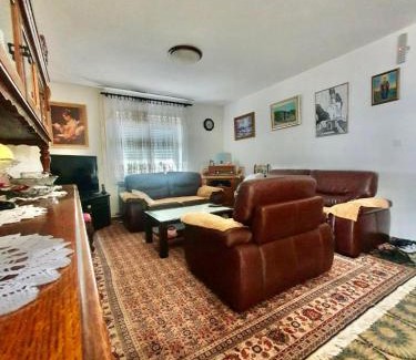 Ratisevina Casa | VILA MARTINA