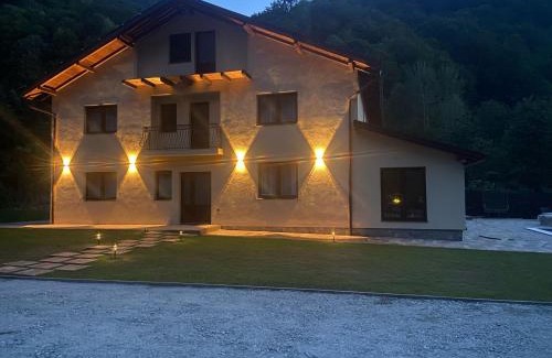 Jina Casa | Vila Mișu
