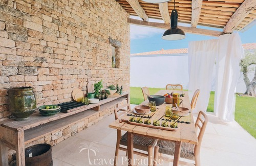 Saint-Clement-des-Baleines Villa | Villa del Faro – Cerca del océano