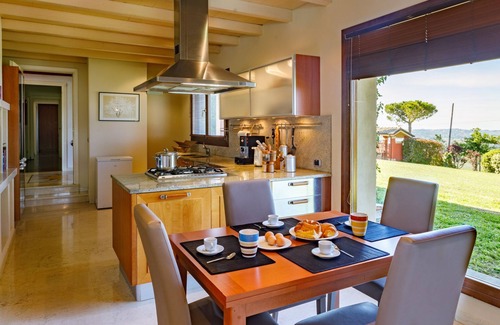 Saludecio Villa | Villa California 6, Emma Villas