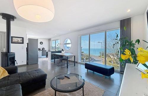 Donville-les-Bains Casa | Villa à 150m de la plage avec piscine et WiFi gratuit - FR-1-361-8