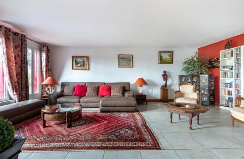 Bourre Villa | Villa élégante à Bourré + piscine