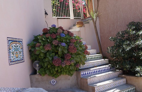 Bastelicaccia Villa | VILLA 14 POR, PISCINA CLIMATIZADA, HERMOSA VISTA AL MAR, CERCA DE PORTICCIO Y PLAYAS DE AJACCIO