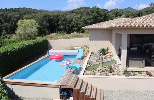 Ventiseri Villa | Villa '2 Habitaciones - Piscina y Spa' con Piscina Privada, Wi-Fi y Aire Acondicionado