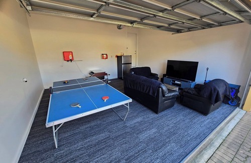 Normanville Villa | Villa 2 South Shores Resort, Normanville - sea & country in the one spot!