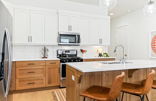 Bloomington Casa | Villa 30 - 4 bedroom townhome pool and hot tub