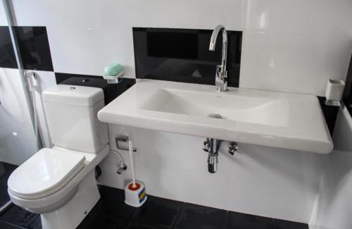 Hettimulla Apartamento | Villa 33