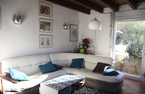 Los Masos Villa | Villa 4 caras, jardín, tranquilo, vista a la montaña, cerca de baños calientes y río