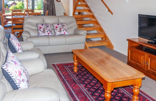 Hanmer Springs Casa | VILLA 462, family friendly, with open fire in Hanmer Springs