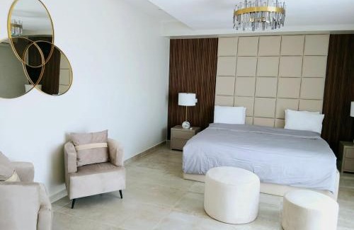 Komo-Mondah Apartamento | Villa 5 Linaa