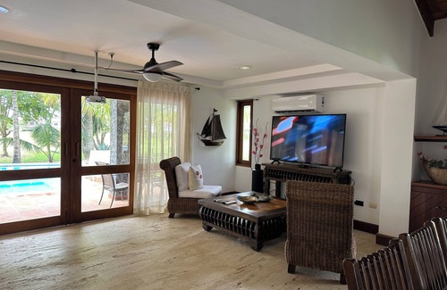 La Estancia Villa | Villa 5 min from Casa De Campo with WiFi, AC