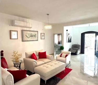 Sanchez Villa | Villa Abuela Samaná