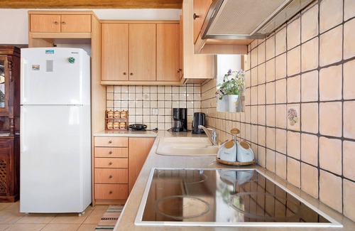 Elation Villa | Villa 'Agricultural Anastasia' con vistas al mar, piscina privada y terraza privada